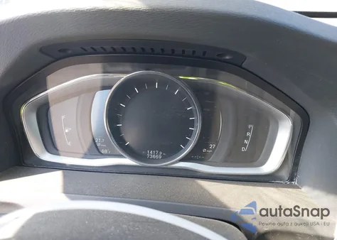 2017 Volvo S60 Inscription T5 из США, поврежденный, VIN LYV402TKXHB136158